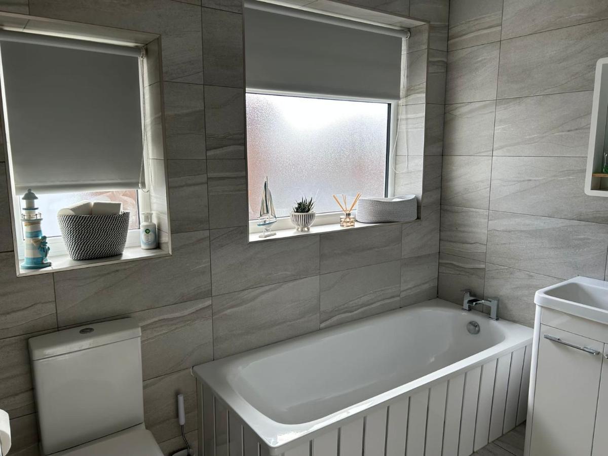Light And Spacious Highcross Apartment Poulton-le-Fylde المظهر الخارجي الصورة