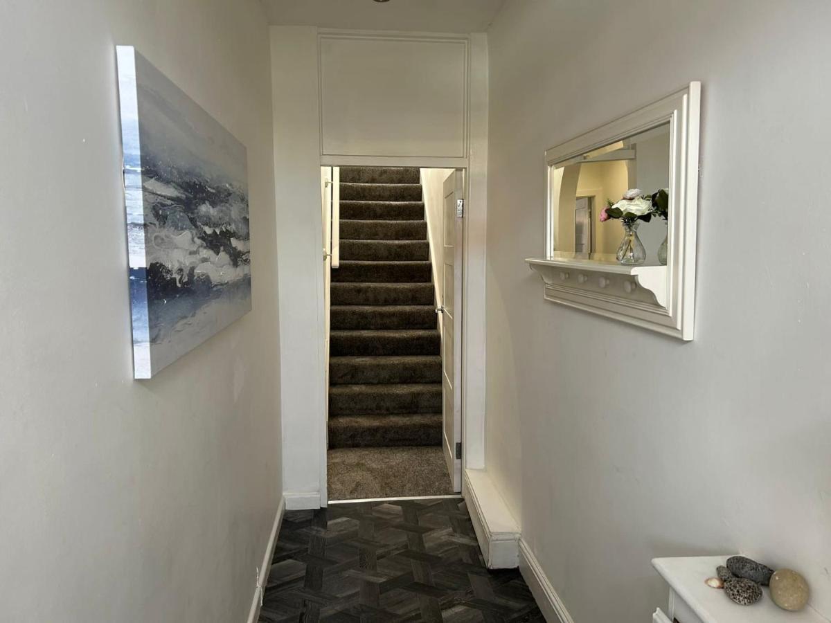 Light And Spacious Highcross Apartment Poulton-le-Fylde المظهر الخارجي الصورة