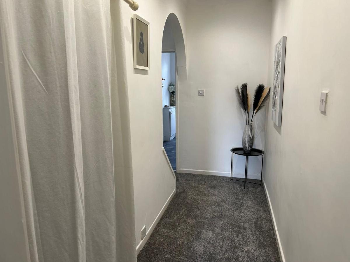 Light And Spacious Highcross Apartment Poulton-le-Fylde المظهر الخارجي الصورة